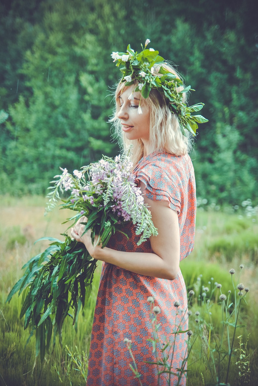 Midsommar | EylahFairlie