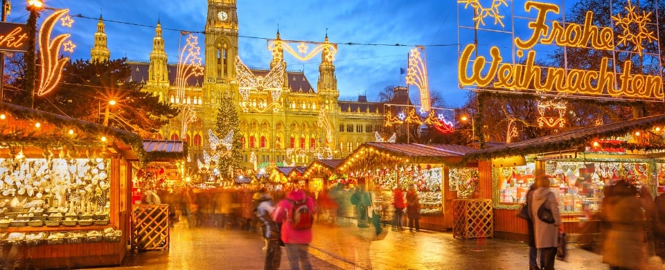 Weihnachtsmarkten in Wenen 2025 - Volledige gids met data, locaties & rondleidingen