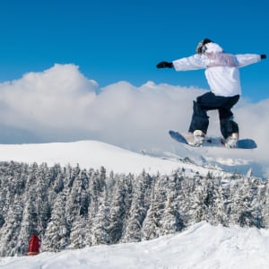 Snowboarding in Pamporovo