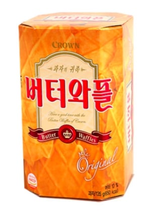 7 Popular Korean Snacks You Should Bring Back Home