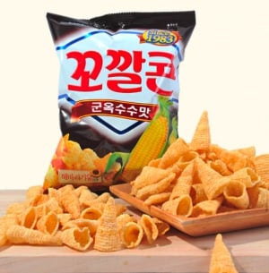 7 Popular Korean Snacks You Should Bring Back Home