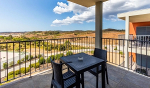 Algarve Racetrack Apartment, an Affordable Opportunity
