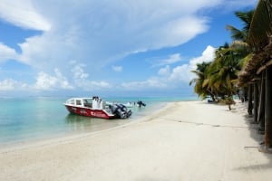 Beaches and scuba diving in Belize