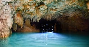 Che Chem Ha, a Mayan cave in Belize