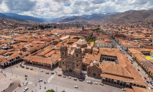 Cusco presents an abrupt relief