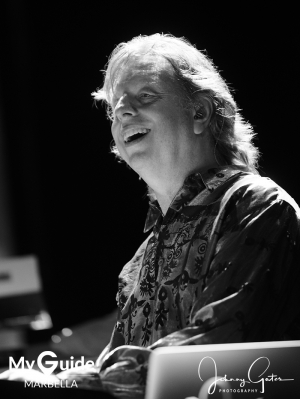 Earth Wind and Fire Experience at Sunset Valley, Sotogrande