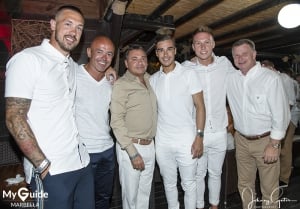 England and Spurs Star Harry Winks recuperates from Injury in Marbella