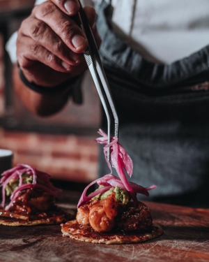 Escama: Discover the culinary philosophy behind Escama's dishes.