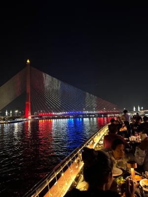 Experience Unmatched Elegance: A Guide to the Opulence Dinner Cruise in Bangkok