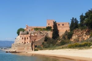 Guide to Carvoeiro, Porches & Ferragudo, Algarve