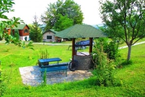 Imanje Rakocevic - Hotel and Resort Gacka