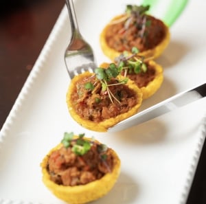 Interview with Elvis Peralta Owner of La Casita Azul, Restaurant in Puerto Plata, Dominican Republic