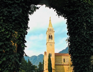 Saint Eustahije Church