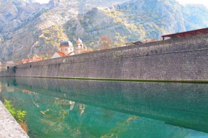 Old Town Walls, looking from the Port