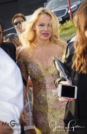 Marbella media frenzy as Pamela Anderson opens Playa Padre with Maria Bravo