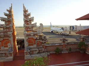 Bali Airport Temple Ngurah Rai