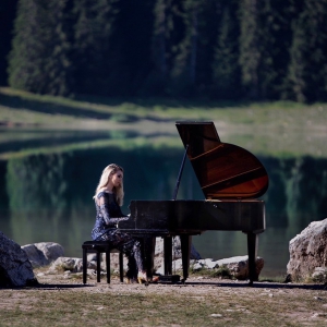 Tamara Sirius Publishes 'Searching'