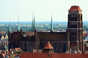 THE LARGERST BRICK CHURCH IN THE WORLD