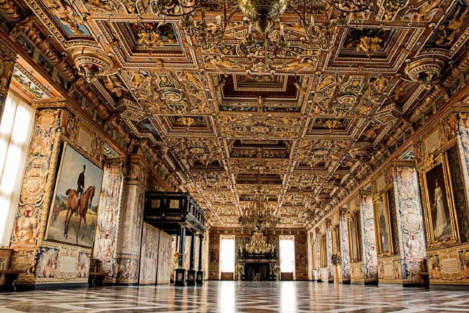 Full-Day Tour; Castle, Palace, Cathedral and Viking Ships