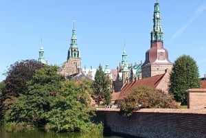 Full-Day Tour; Castle, Palace, Cathedral and Viking Ships