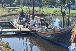 Full-Day Tour; Castle, Palace, Cathedral and Viking Ships