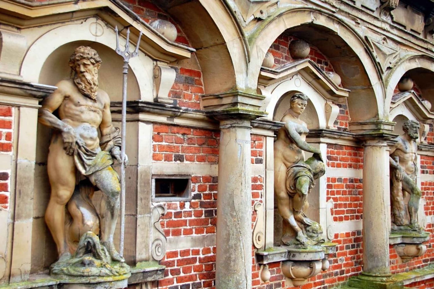 Die Schlösser Kronborg und Frederiksborg von Kopenhagen aus mit dem Auto