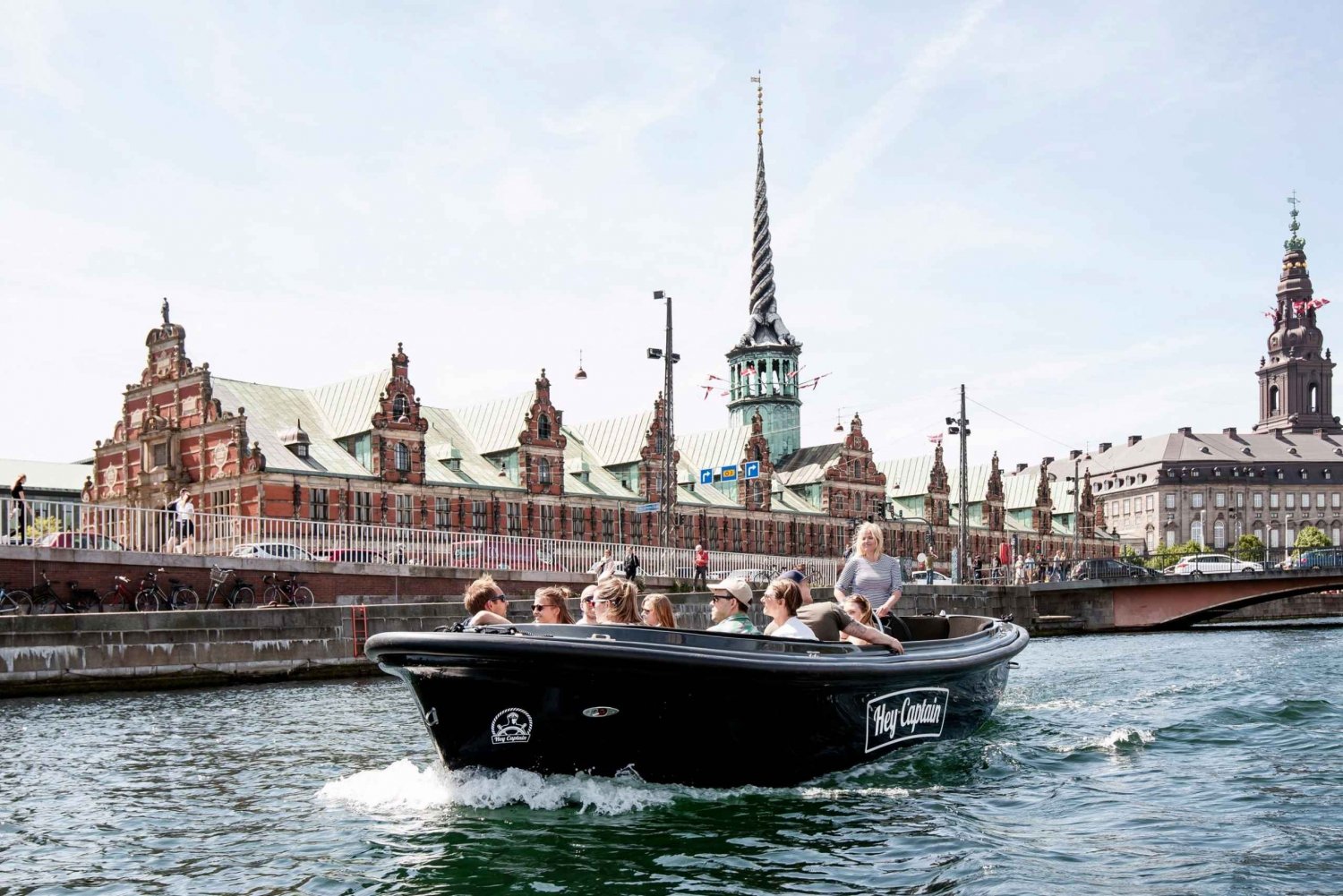 Kööpenhamina: Hidden Gems Social Boat Tour