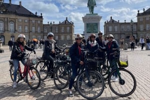 Copenhagen: 3 Hour Extended Grand E-Bike Guided Tour