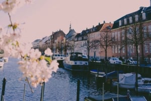 Copenhagen: Guided City Highlights Tour