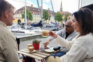 Copenhagen Combo: Walking Tour, Harbor Ferry & Royal Guards