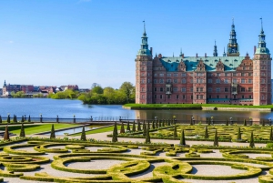 Copenhagen Day Trip to Frederiksborg Castle by Private Car