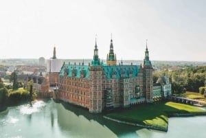 Copenhagen: Frederiksborg Tour in Spanish