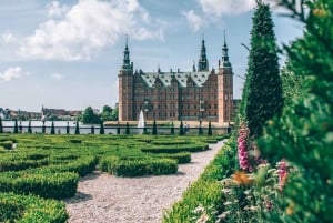 Copenhagen: Frederiksborg Tour in Spanish