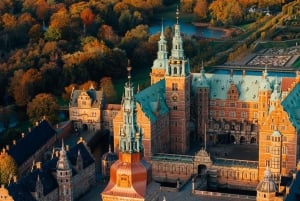 Copenhagen: Frederiksborg Tour in Spanish