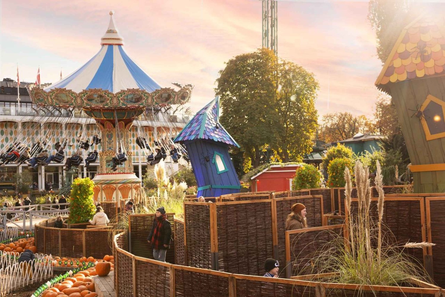 Kööpenhamina: Halloween Tivolin puutarhoissa – sisäänpääsy ja kyytipassi