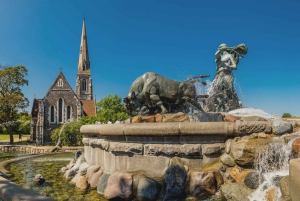 København: Highlights & Secrets Private Walking Tour