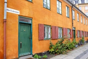 Copenaghen: Tour guidato a piedi di Hygge & Highlights con guida locale