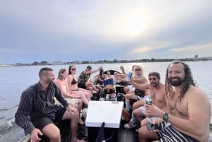 København: Privat kanal tur i vintage træbåd m/guide
