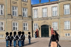 Kopenhagen: Private Stadtführung mit Ticket für eine Kanalrundfahrt