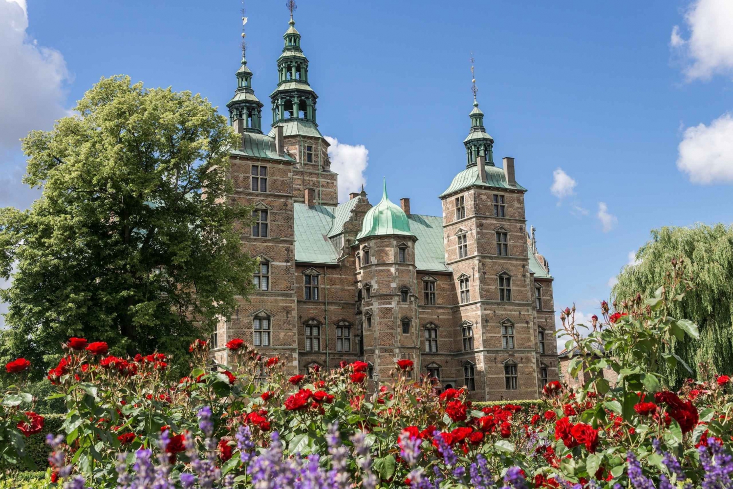 Copenhagen: Private Guided Walking Tour of Rosenborg Castle