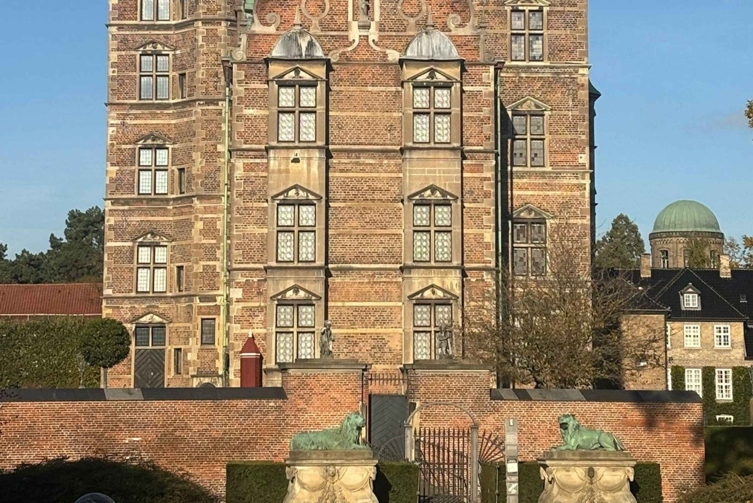 Copenhagen: Rosenborg Palace Tour & Canal Cruise