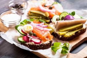 Copenhagen: Scandinavian Delights Food & Drink Private Tour