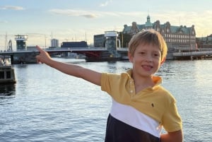 Copenhagen: Self-Guided Treasure Hunt City Tour
