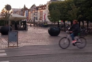 Kööpenhamina: Kävelykierros tanskalaisten leivonnaisten kanssa