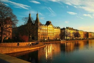 Kööpenhaminan kävelykierros paikallisen oppaan kanssa