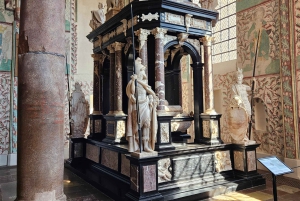 Speciale crociere: Palazzo, Cattedrale e Navi Vichinghe