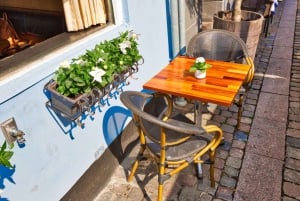 Deens eten proeven en rondleiding door de oude binnenstad van Kopenhagen, Nyhavn