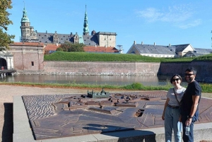 Easy Pace Tour of Kronbog Castle & Frederiksborg Palace W