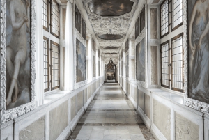 Easy Pace Tour of Kronbog Castle & Frederiksborg Palace W
