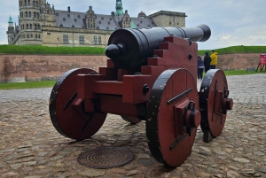 Easy Pace Tour of Kronbog Castle & Frederiksborg Palace W